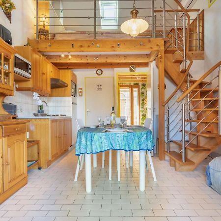 Holiday Home Le Hameau Du Port By Interhome Сен-Сіпріян Екстер'єр фото